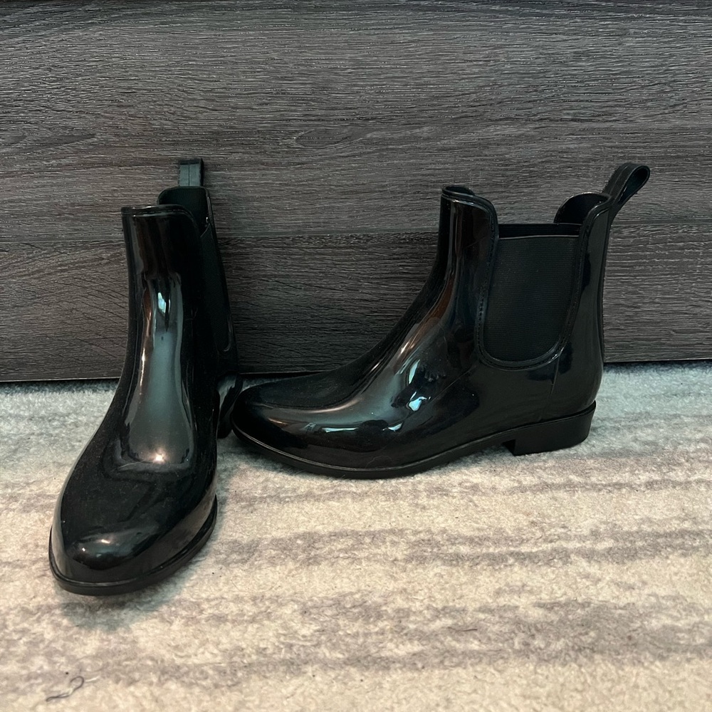 Shiny Black Rainboots